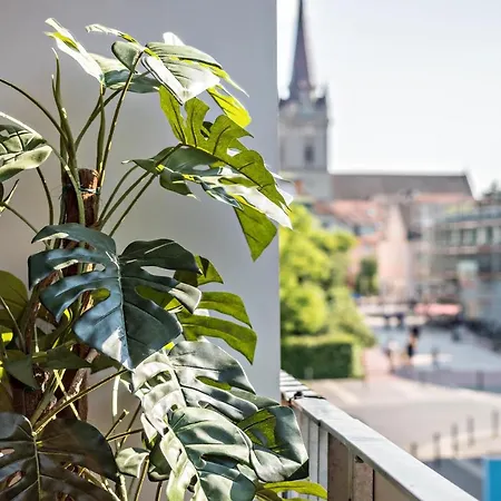 Bei Marta رادولفزيل ام بوندنز