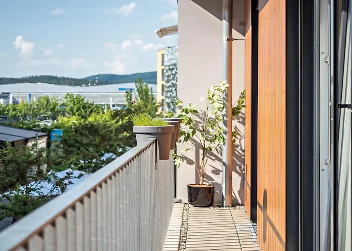 Bei Marta * רדולפצל אם בודנזי